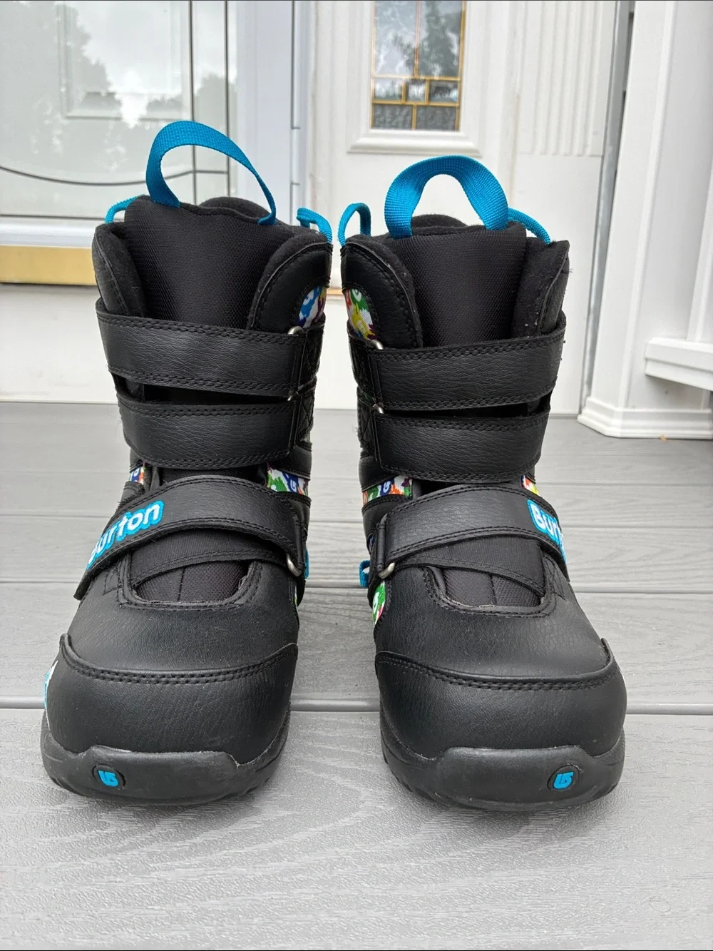 Burton Kids' Grom Snowboard Boots Black with Multicolor Accents Size 4